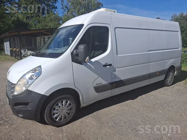 Renault Sakarā ar transporta parka atjaunināšanu uzņēmums 