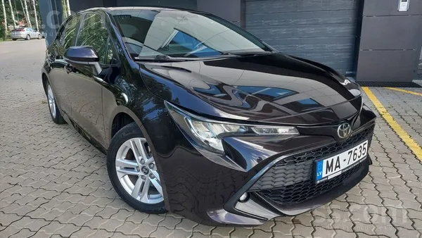 Toyota Automāts. Benzīns (85 kW, 116 zs), auto ir ļoti sa