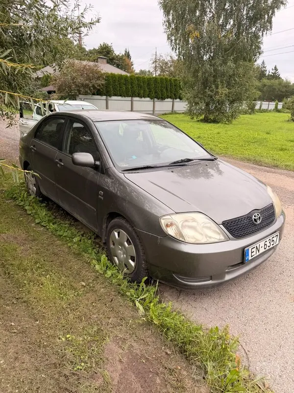 Toyota Tirgoju corolla 2002 gada 1, 6 benzina motoru beid
