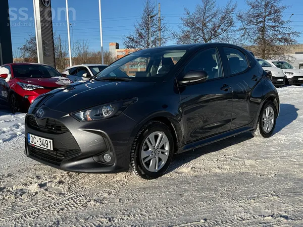 Toyota Toyota Yaris - Active, 2025, 1.5 benzīns/elektrība