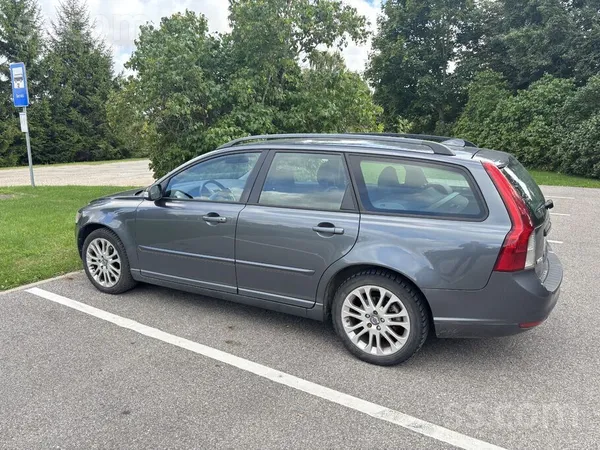 Volvo Pārdod Volvo V50. Apskate līdz 15.09.26. Tikko sag