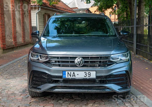 Volkswagen Volkswagen Tiguan Allspace R-Line 4Motion 2.0Tdi 1