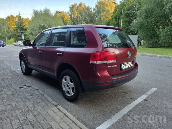 Volkswagen Pārdod VW 2005g. Touareg ar svaigu TA. Sākotnēji i