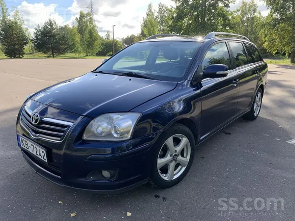 Toyota Avensis 2.0 D-4D, 93 kW, 6-pakāpju manuālā ātrumkārba, universālis.