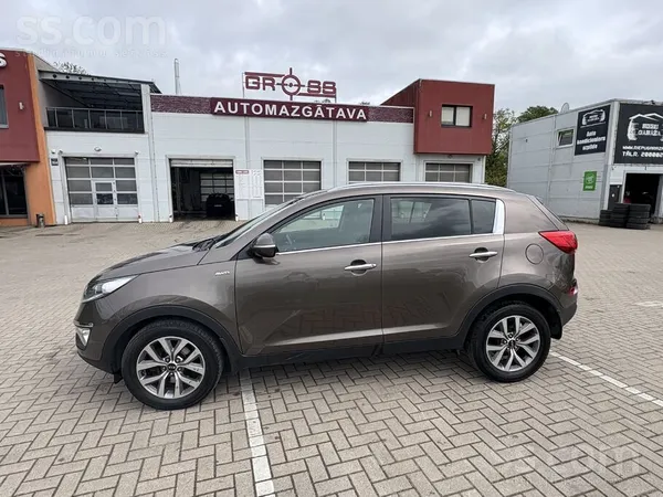 KIA Kia Sportage 2 D automātiska ātrumkārba. Uzticams 