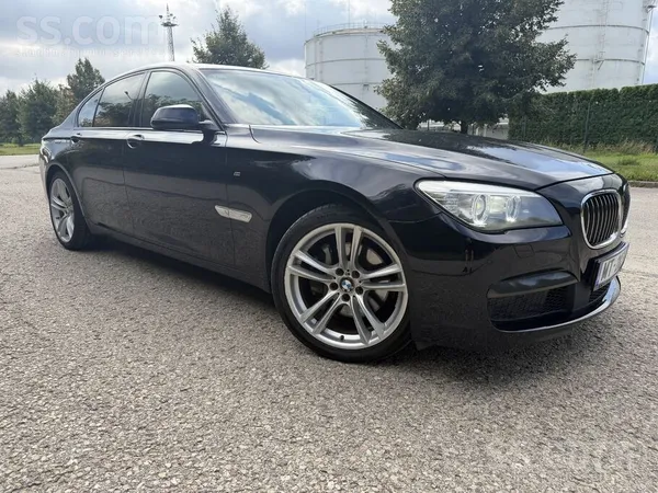 BMW Pārdodu koptu BMW 730d, 2014. gada izlaiduma. Auto