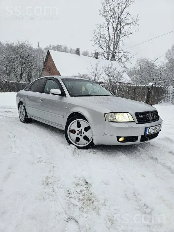 Pārdod audi a6 c5 quattro. 
Vizuāli defekti, ir veikta motora pilnā apkope,