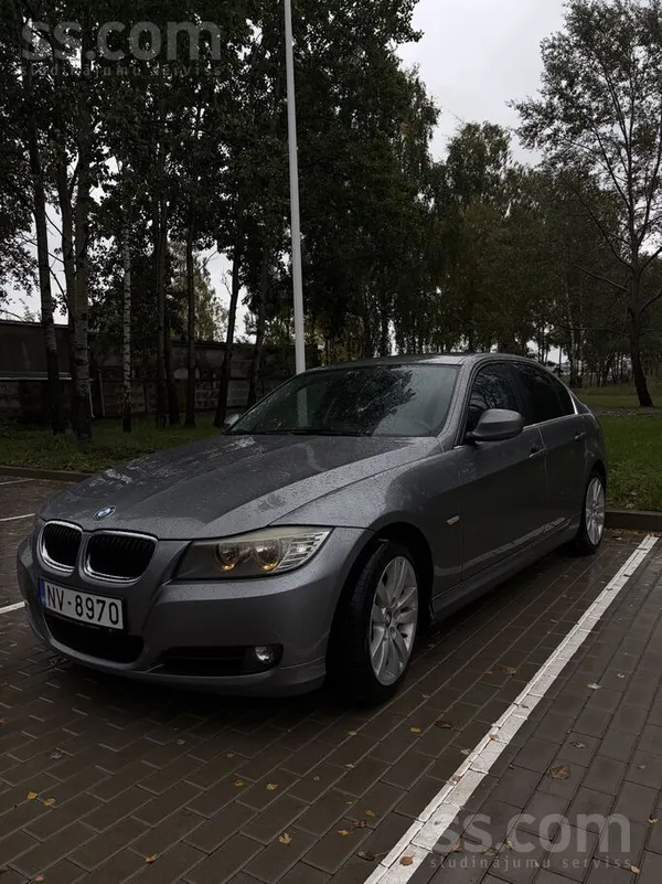 BMW 316 2010, 2.0D dīzelis, Manuāls, Sedans, Pelēks — Latvijā