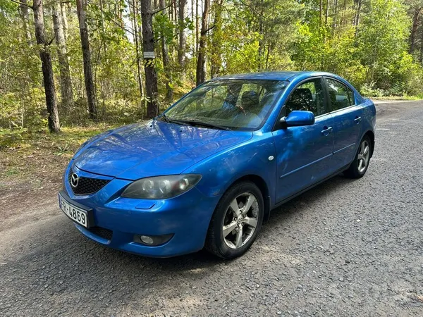 Pārdodu Mazda3 laba stāvokli. Viens īpašnieks Latvijā, pirkts salona. Apkope