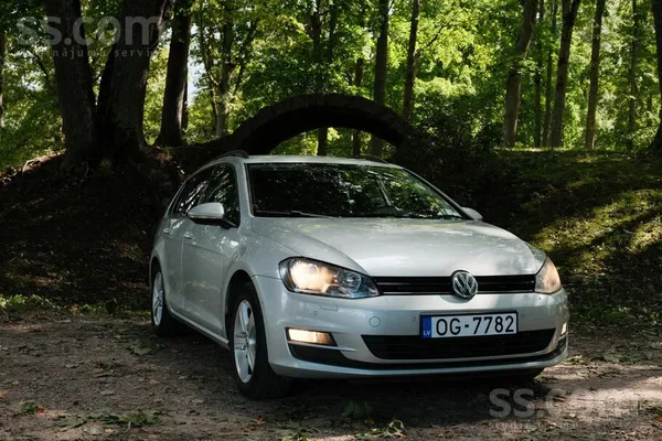 Volkswagen Pārdodu Volkswagen Golf Variant 1.6 Tdi Dsg, 2014.