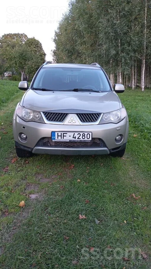Mitsubishi Pardodu michubishi outlander 2.0d ar manualo karbu