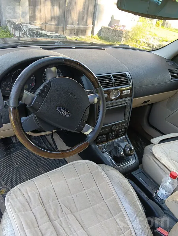 Ford Pārdod Ford mk3 2005.Tdci skate uz gadu. ziemas ri