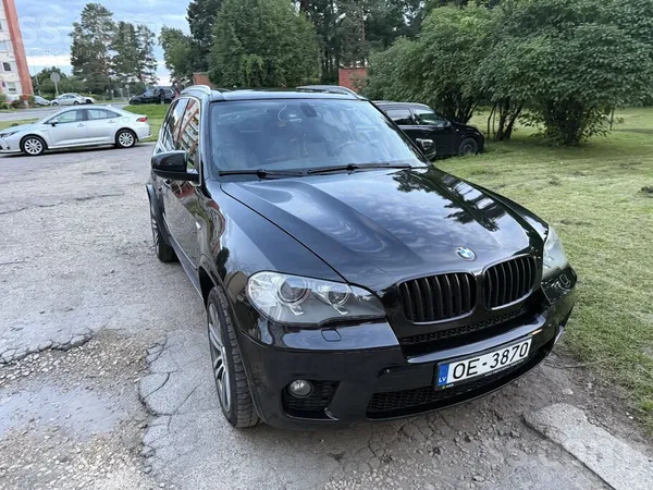 BMW Pārdodu BMW X5 E70 xDrive40d M-Pack 2010. gada dec