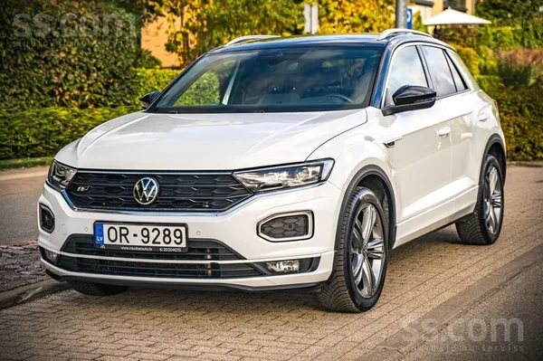 Volkswagen T-Roc 2021, 2.0D dīzelis, Automāts, SUV/Apvidus, Balts — Latvijā