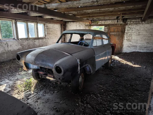 Pārdodu divas Volgas gaz 21 un gaz m21 1960 un 1962 gada. Kopā nāk daudz rez