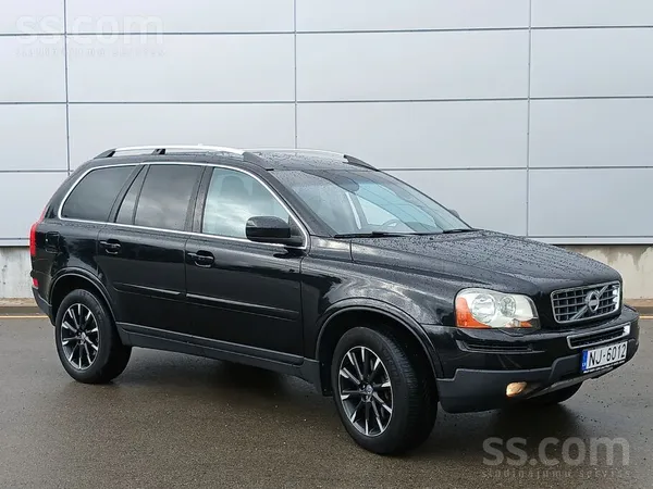 Facelift Xc90, 2.4 D5, 136kw, 4x4, automāts.
Pilnpiedziņa
Lietie diski