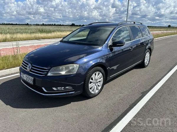 Volkswagen Passat (B7) - 1