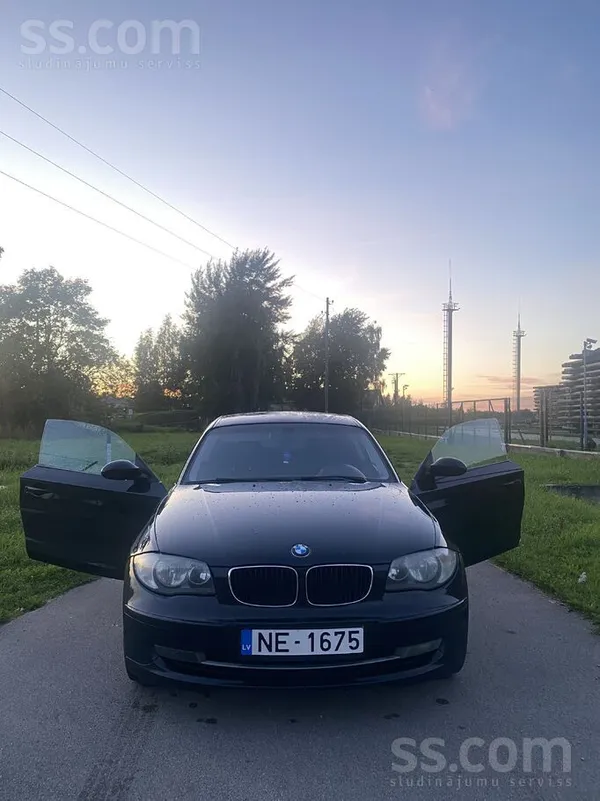 BMW BMW 118d 2008 года. 105kw