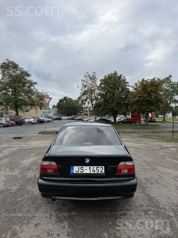 BMW 530 - 1