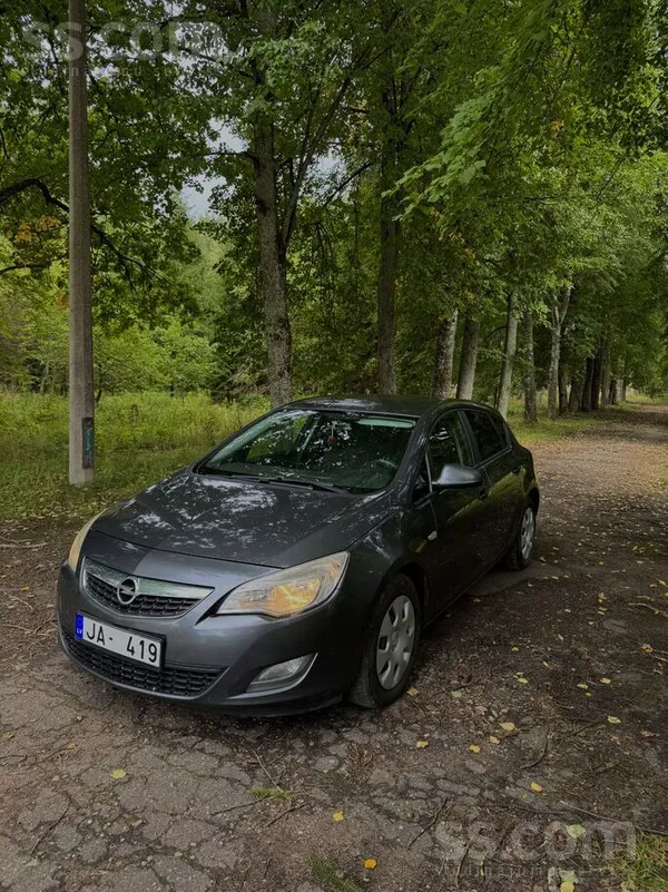 Opel Opel Astra J, 81 Kw 1, 7 cdti, ТО до 25.05.2027 на