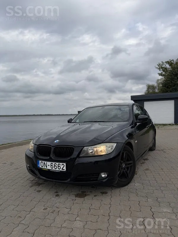 BMW 320 - 1