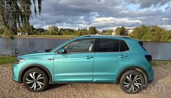 Volkswagen Pārdodu VW T-Cross R-Line, 1.5 L benzīna motors. A