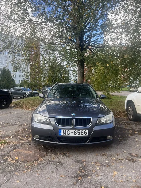 Pārdodu savu BMW 3. sērijas E91 universāli, 2.0, 2005. gads. Nobraukums 256