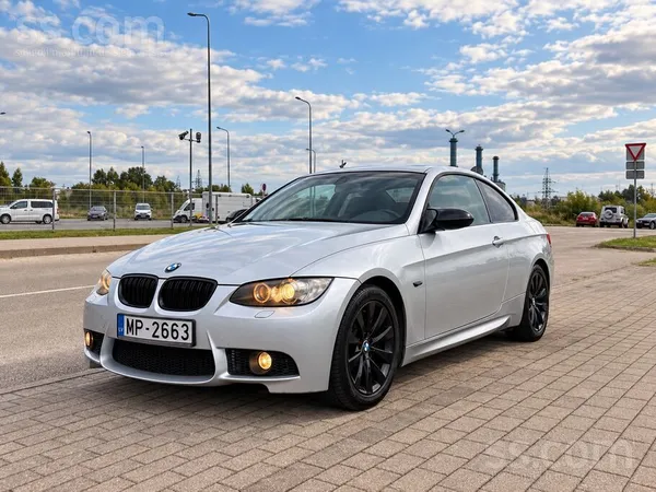 BMW 320 - 1