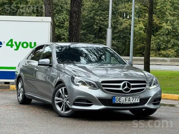 Mercedes Benz E220 2.2cdi Tikko atvests. Auto ļoti laba stavokli. Dzinējs un