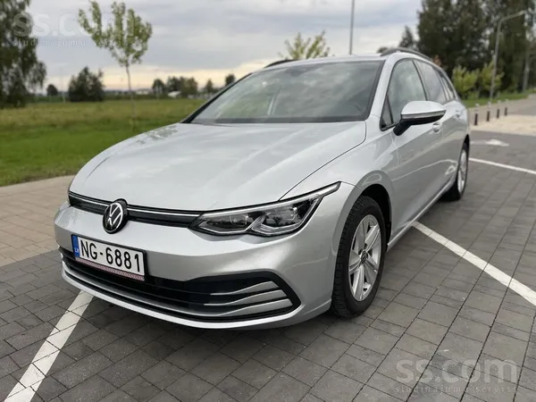 Volkswagen Golf 8 - 1