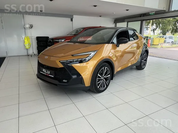Toyota Toyota C-Hr Crossover 2.0 Hybrid 200 Awd-I (197 hp