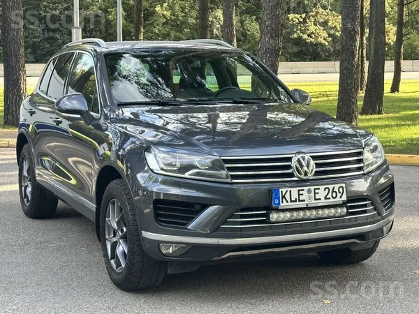 Volkswagen Pārdodu VW Touareg 3.0 Tdi dīzeli, 2015. gada dece