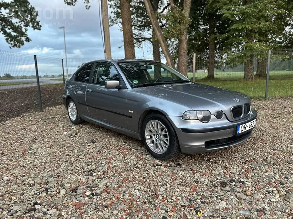 Bez nobraukuma pa Latviju .

No Vācijas

Labs, kopts auto. 

BMW E46 C