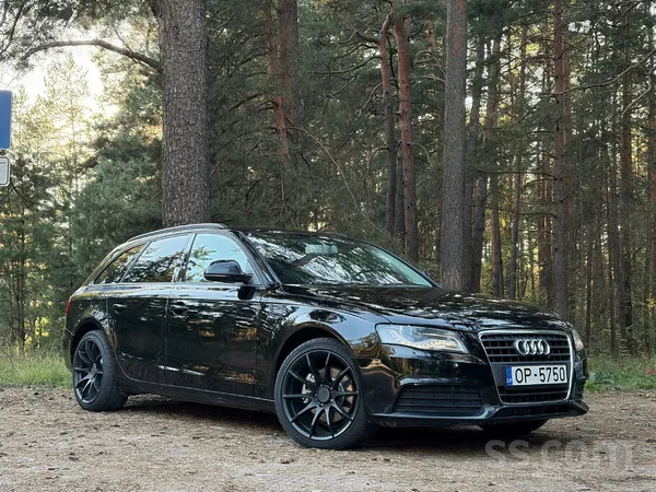 Audi A4 - 1
