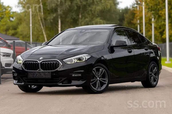 BMW 218 - 1