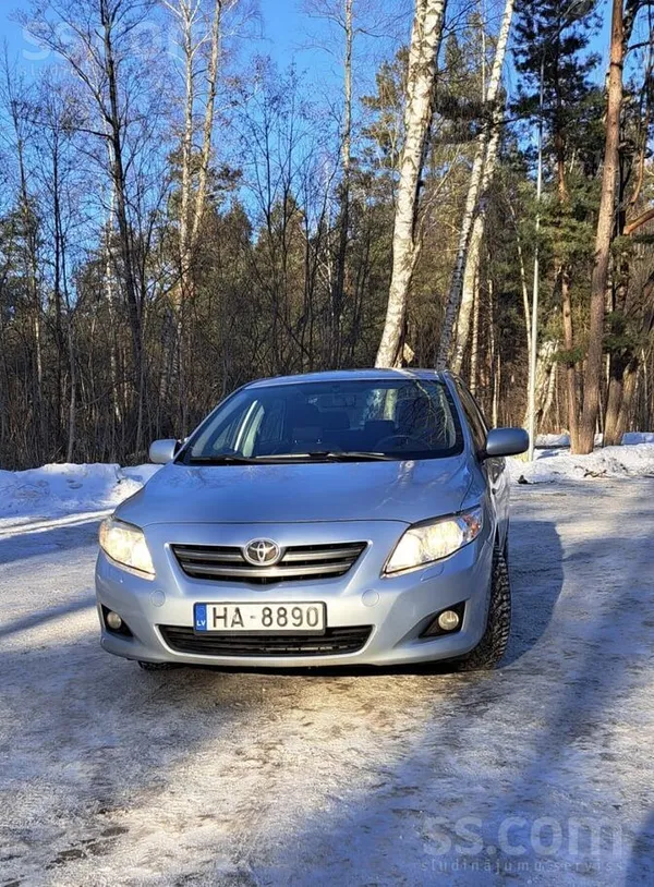 Pārdod Toyota Corolla 1.4 d4d. Tikko izieta TA no pirmās reizes. Visas opcij