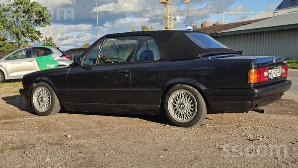 BMW 318 - 1