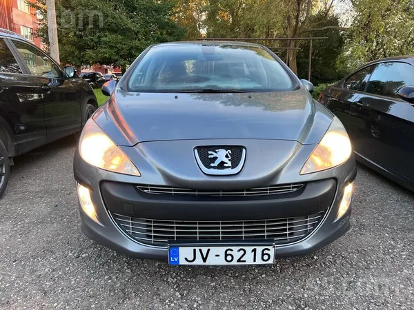 Peugeot Динамичный, экономичный, стильный и недорогой в об