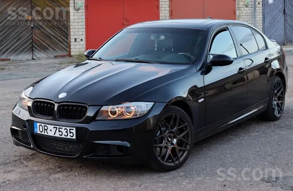 BMW 330 - 1
