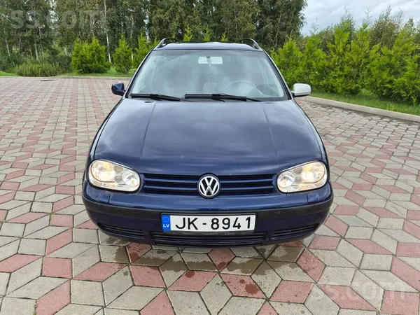 Volkswagen Pārdodu auto labā stāvoklī, sr tikko izieto tehnis