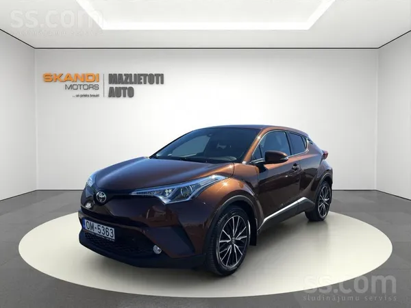 Toyota Toyota Chr ar 1.2 Benzīna dzinēju un Automātisko ā
