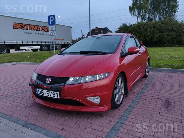 Honda Pārdodu Honda Civic Type R Fn2 virsbūvē ar K20 dzi