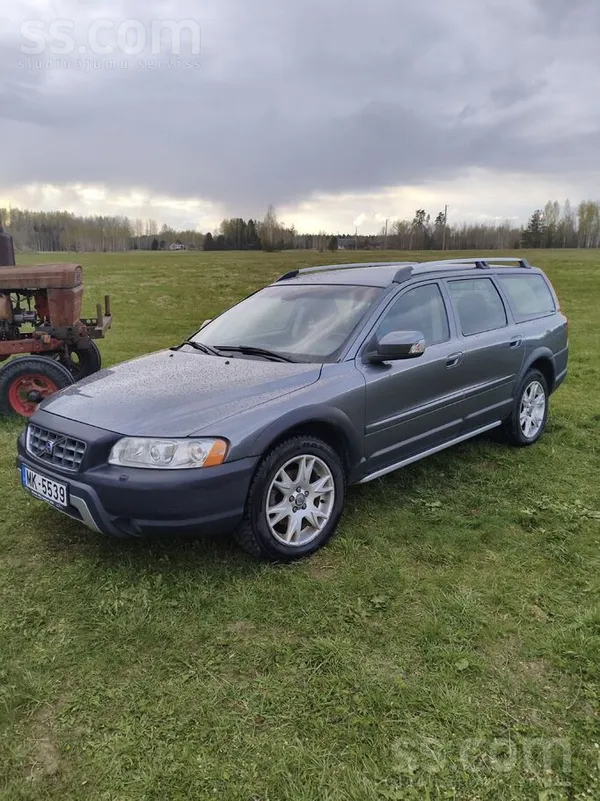 Pārdodu Volvo Xc70 2.4D5 136 kw Dīzelis, manuālā pārnesumkārba, pilnpiedziņa