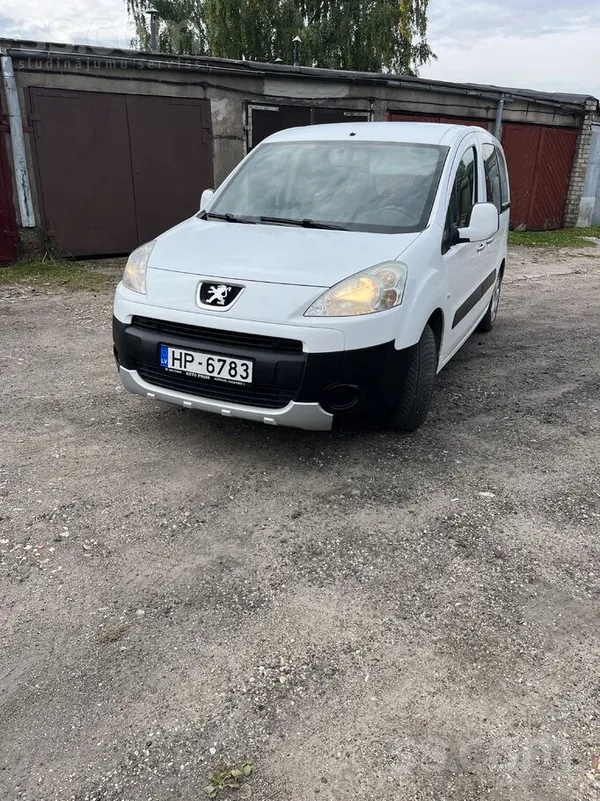 Peugeot Pegeot Partner Tepee 2011g. 1, 6benzīns 88Kw. To25