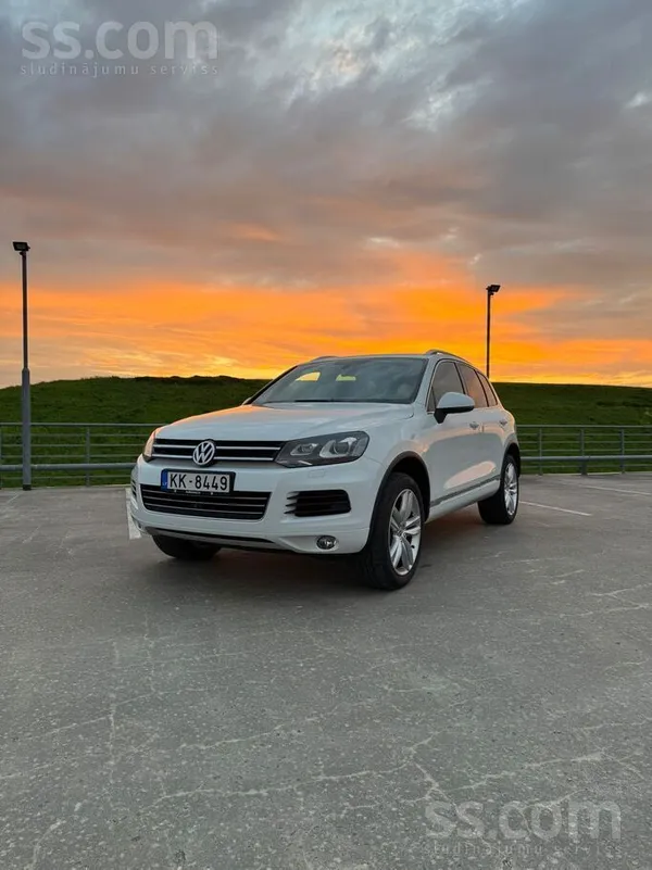 Volkswagen Vw Touareg 3.0 Tdi 180kw. Машина в отличном технич