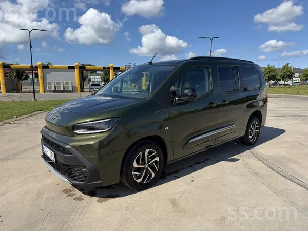 Toyota Proace - 1