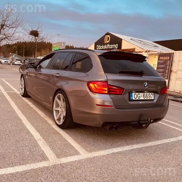 BMW Pardodu bmw 520 ideala tehniska stavokli 10000 km 