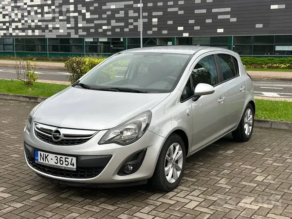 Opel Opel Corsa 1.3 dīzelis. Auto ir teicamā tehniskā u