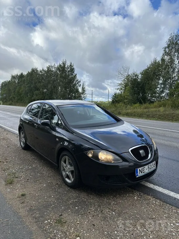 SEAT Pārdodu labu, dzīvu seat leon ar 1.9tdi 77kw motor