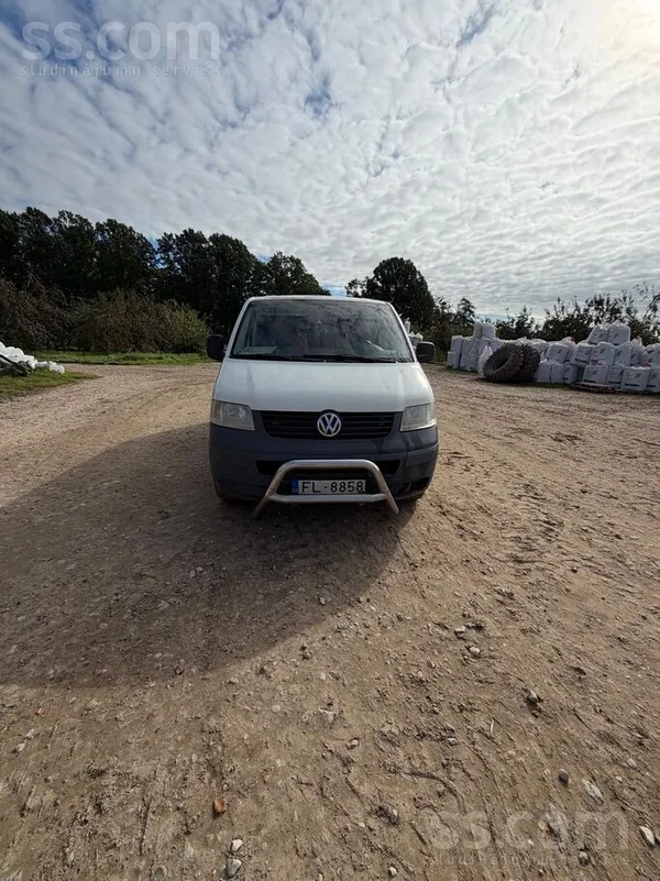 Volkswagen T5 - 1